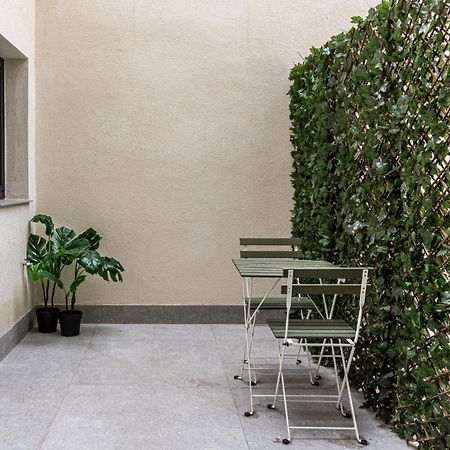 Appartamento Osito Hub - Duque De Gaeta Valenza Esterno foto