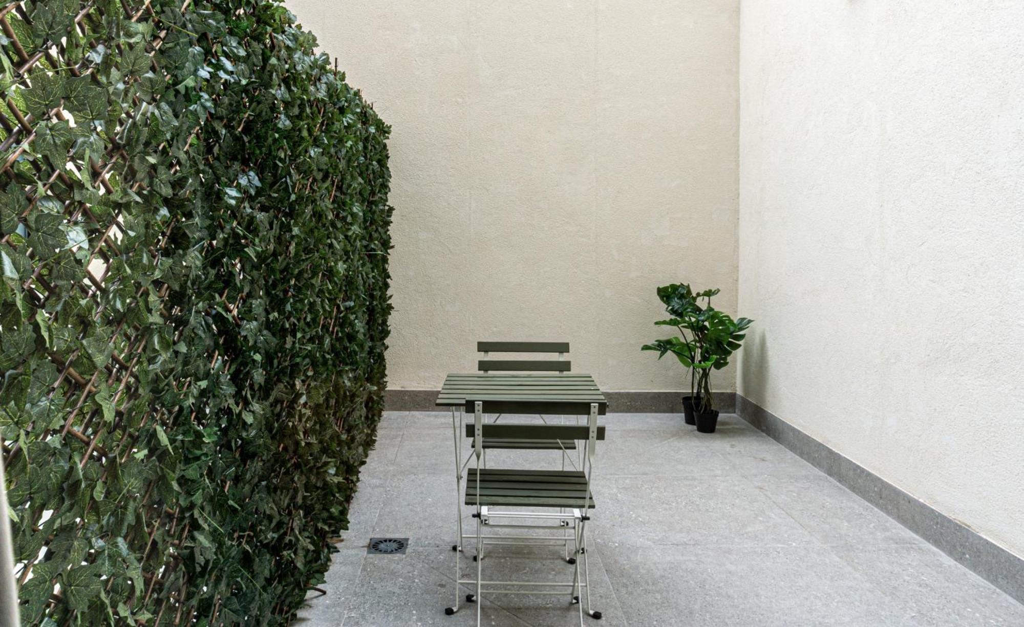 Appartamento Osito Hub - Duque De Gaeta Valenza Esterno foto