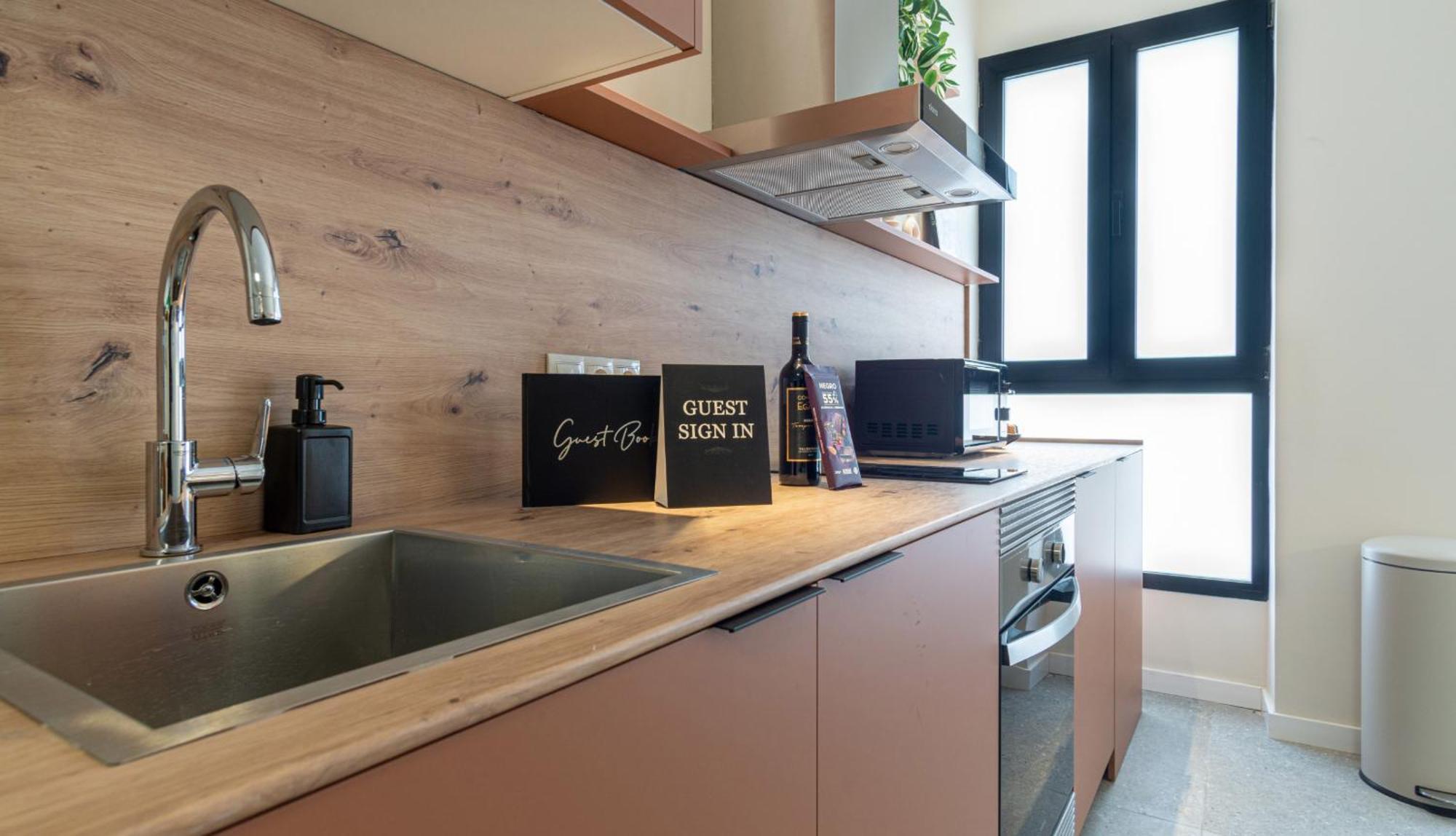 Appartamento Osito Hub - Duque De Gaeta Valenza Esterno foto